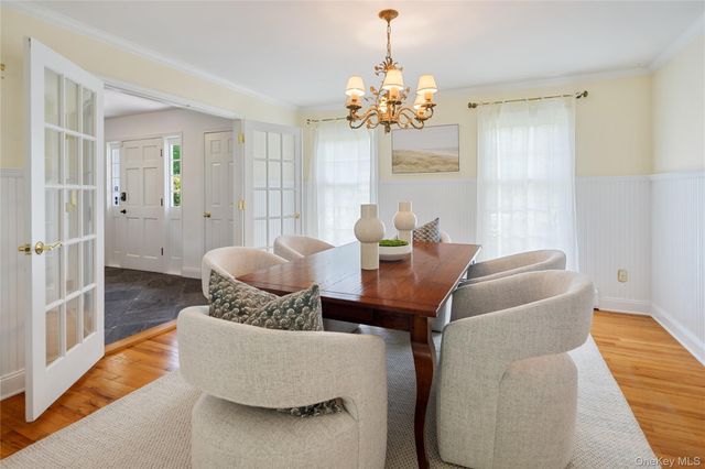 16 Fox Den Road, Mount Kisco, NY 10549