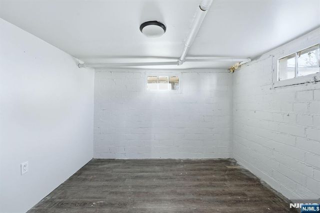 4 Cooper Street, Dover Town, NJ 07801