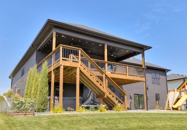 3635 NW 167th Street, Clive, IA 50325