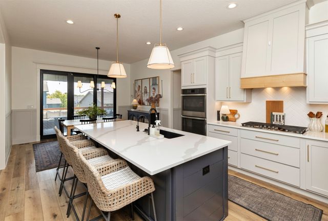3635 NW 167th Street, Clive, IA 50325