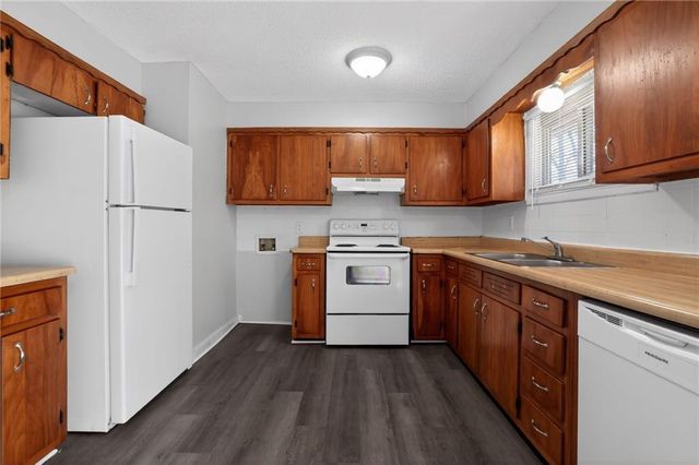 11346 Sycamore Terrace, Kansas City, MO 64134