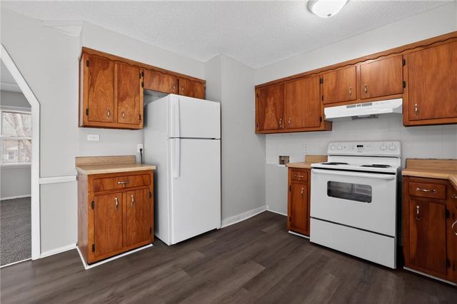 11346 Sycamore Terrace, Kansas City, MO 64134