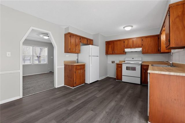 11346 Sycamore Terrace, Kansas City, MO 64134