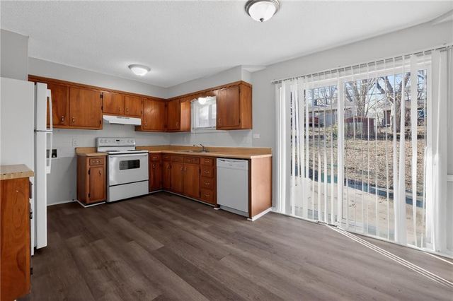 11346 Sycamore Terrace, Kansas City, MO 64134