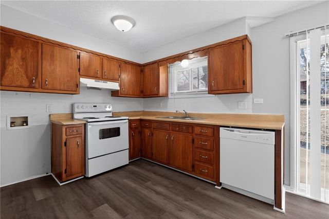 11346 Sycamore Terrace, Kansas City, MO 64134