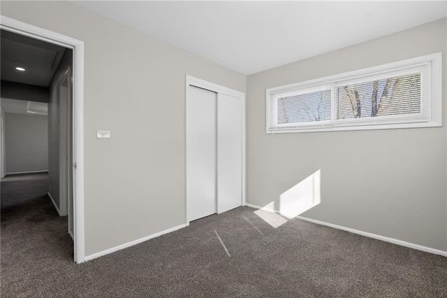 11346 Sycamore Terrace, Kansas City, MO 64134