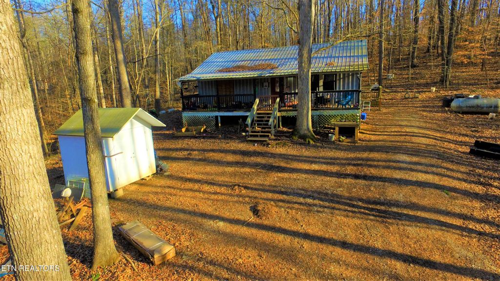 184 Harris Branch Rd, Madisonville, TN 37354