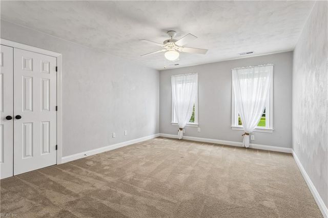 1733 Head Of River RD, Chesapeake, VA 23322