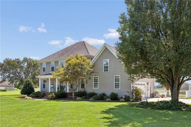 1733 Head Of River RD, Chesapeake, VA 23322