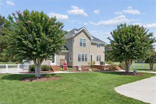 1733 Head Of River RD, Chesapeake, VA 23322