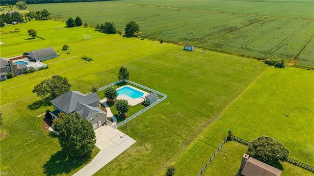 1733 Head Of River RD, Chesapeake, VA 23322