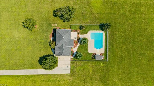 1733 Head Of River RD, Chesapeake, VA 23322