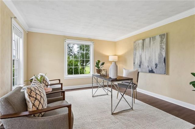 1733 Head Of River RD, Chesapeake, VA 23322
