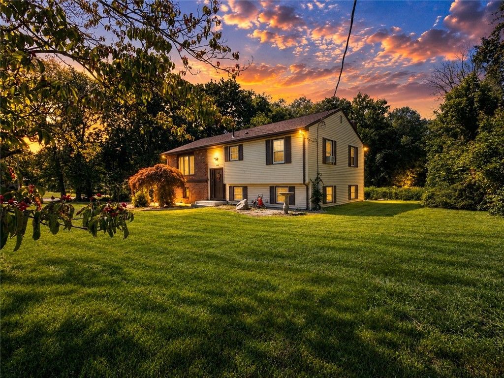 534 Blackrock Road, Coventry, RI 02816