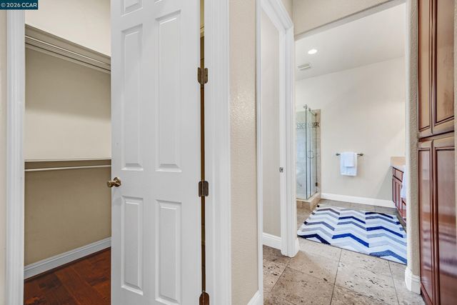 5 Pardi Ln, Clayton, CA 94517