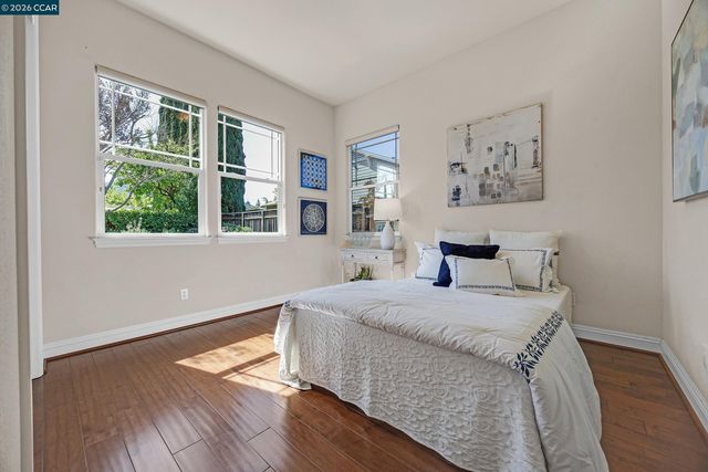 5 Pardi Ln, Clayton, CA 94517