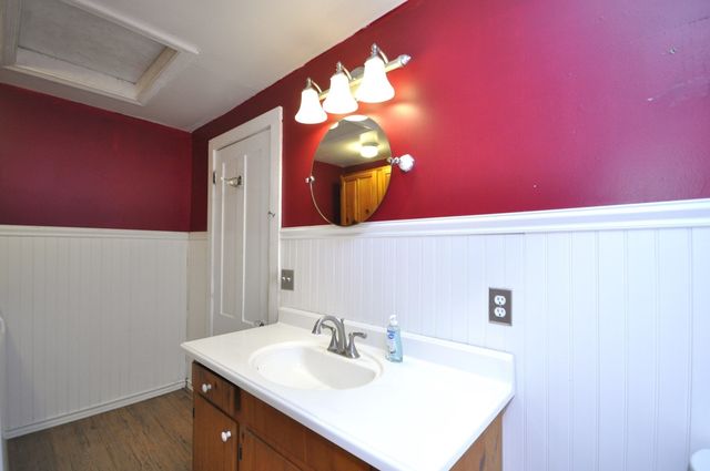466 Summer St, East Bridgewater, MA 02333