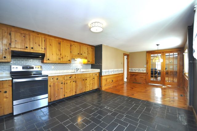 466 Summer St, East Bridgewater, MA 02333