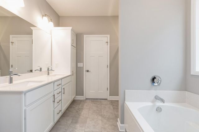 4957 Noble Lane NW, Rochester, MN 55901