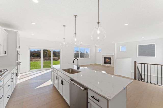 4957 Noble Lane NW, Rochester, MN 55901