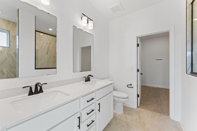 4957 Noble Lane NW, Rochester, MN 55901