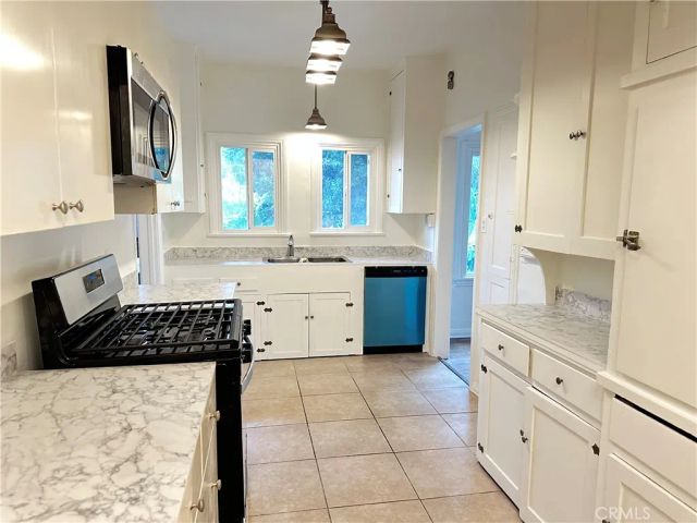 1456 S Fairfax Avenue 2, Los Angeles, CA 90019