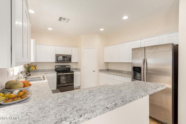 21673 W HESS Avenue, Buckeye, AZ 85326