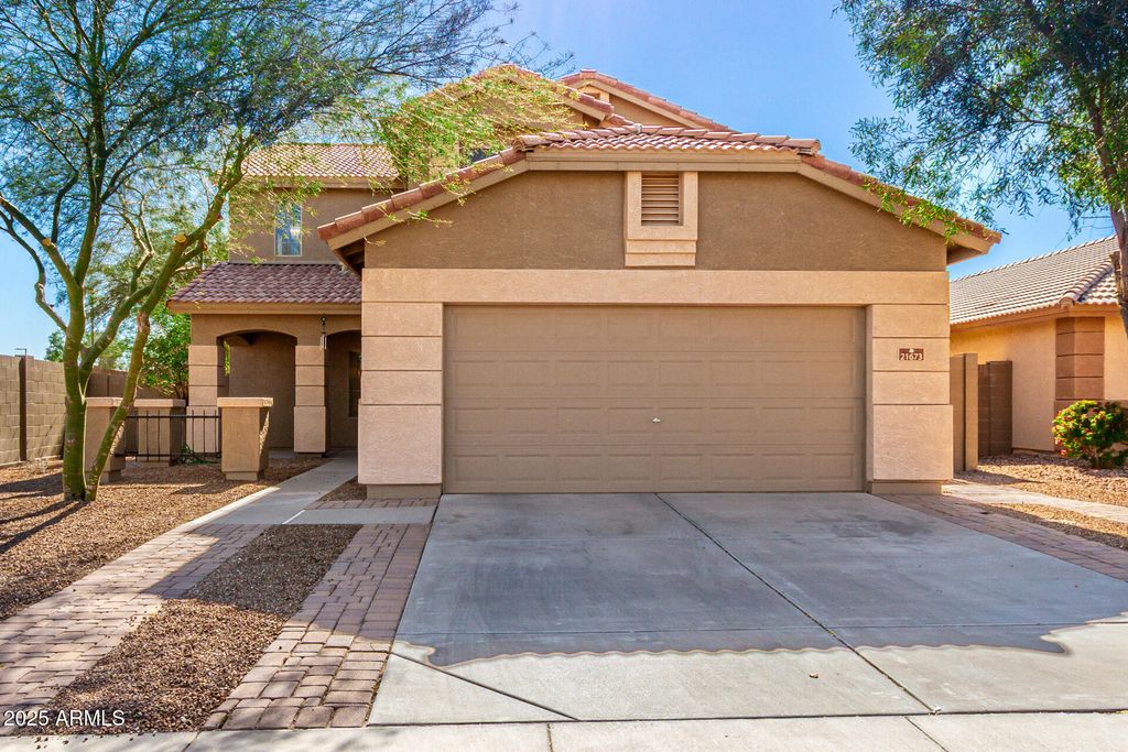 21673 W HESS Avenue, Buckeye, AZ 85326 — photo 2