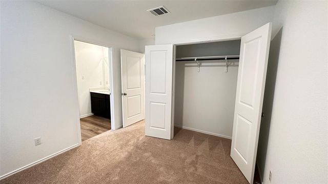 606 Arnage DR, Hutto, TX 78634