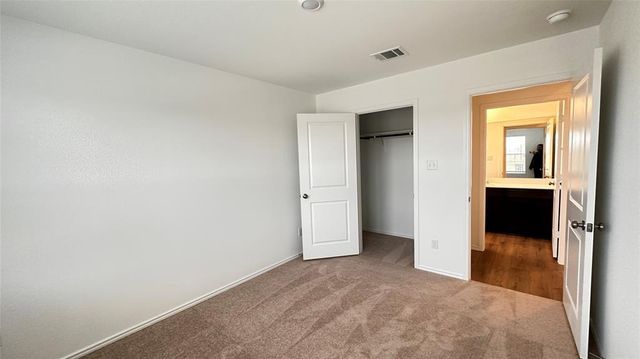 606 Arnage DR, Hutto, TX 78634