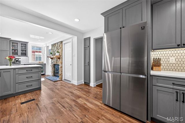 1020 Curran Avenue, Kirkwood, MO 63122