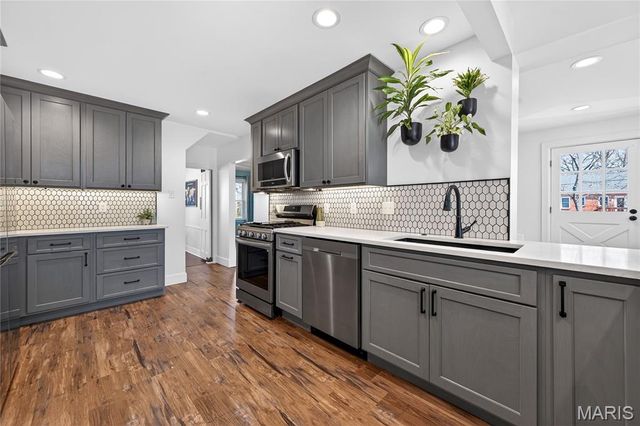 1020 Curran Avenue, Kirkwood, MO 63122