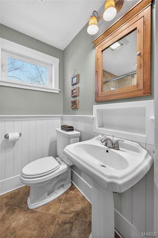 1020 Curran Avenue, Kirkwood, MO 63122