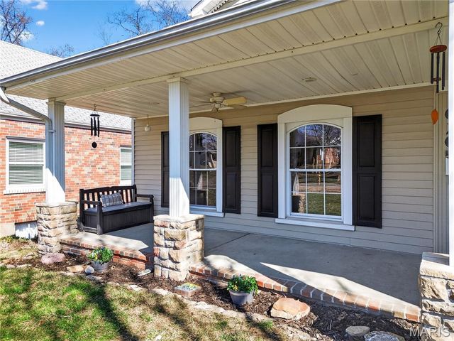 1020 Curran Avenue, Kirkwood, MO 63122