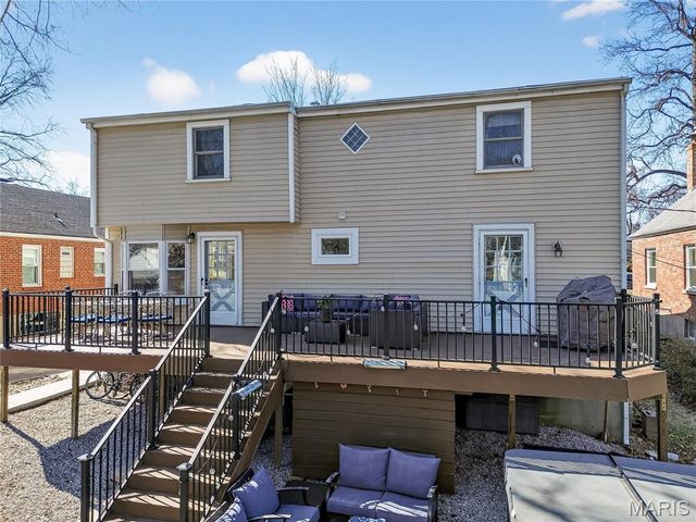 1020 Curran Avenue, Kirkwood, MO 63122