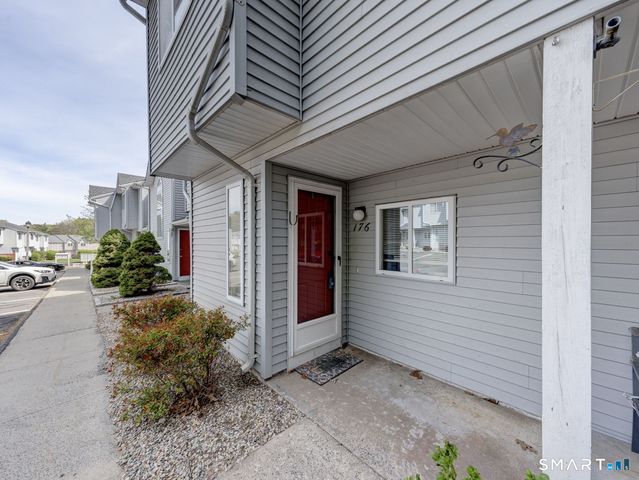 155 Redstone Hill Road 176, Bristol, CT 06010
