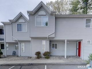 155 Redstone Hill Road 176, Bristol, CT 06010