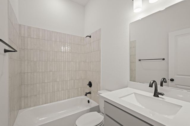 17050 Luminous Lane, Hockley, TX 77447