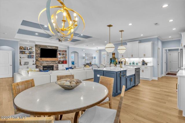 8474 N Shoreside Way NE, Leland, NC 28451