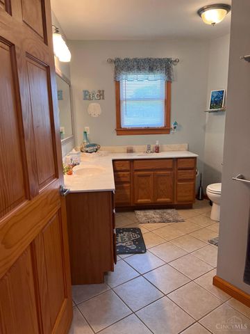 2093 Bunker Hill Woods Road, Reily Twp, OH 45056