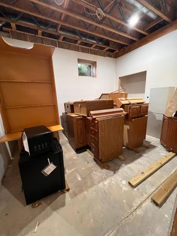 2093 Bunker Hill Woods Road, Reily Twp, OH 45056