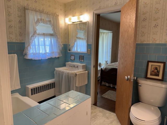 107 Towne Street, Morrison, IL 61270