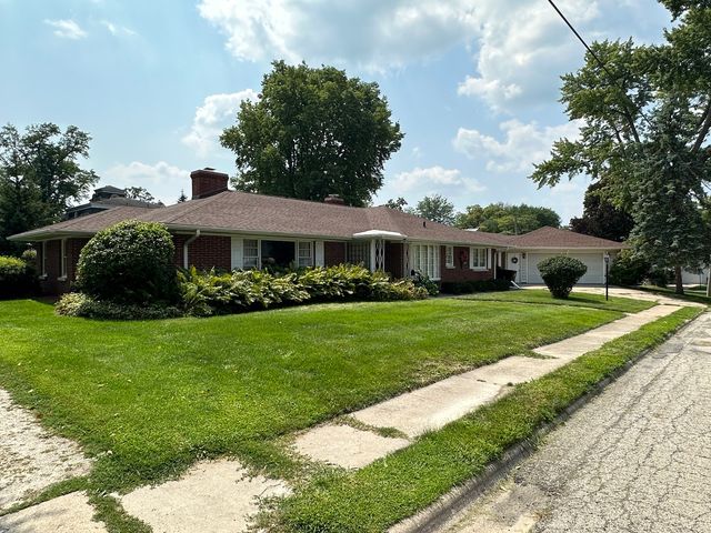 107 Towne Street, Morrison, IL 61270
