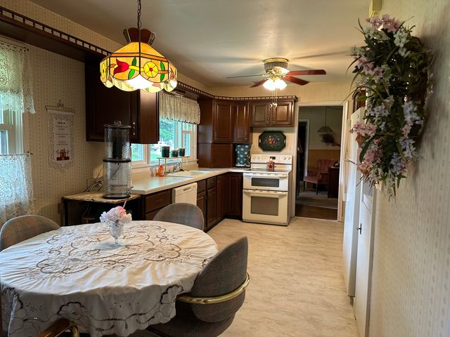 107 Towne Street, Morrison, IL 61270