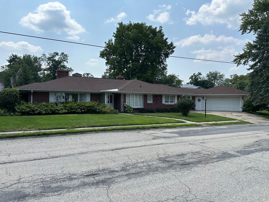 107 Towne Street, Morrison, IL 61270