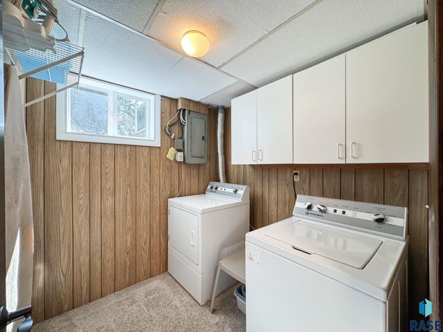 4905 E Cynthia Dr Drive, Sioux Falls, SD 57110