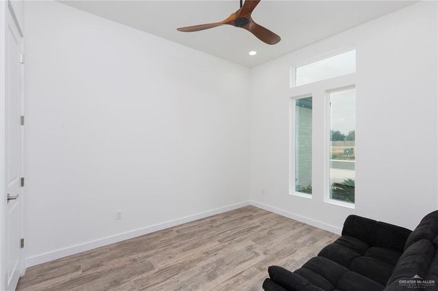 5802 N 45th Lane, Mcallen, TX 78504