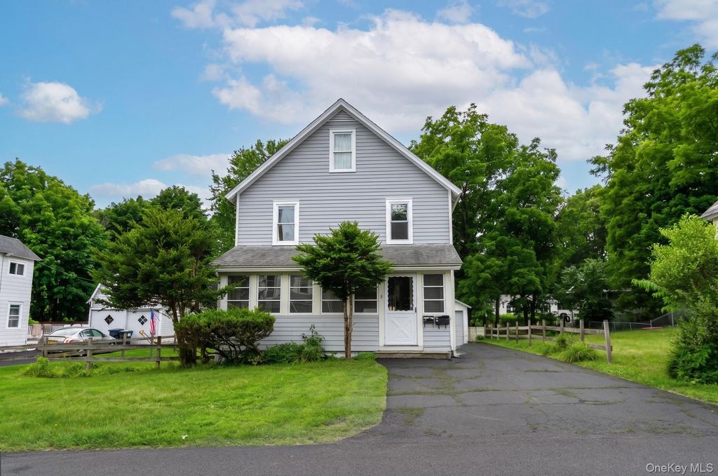 8 Elm Street, Ellenville, NY 12428