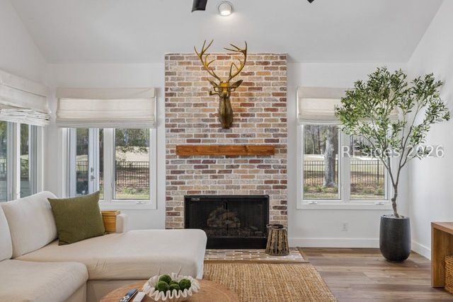 30 Coventry Ct, Bluffton, SC 29910