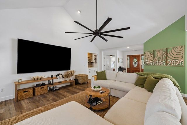 30 Coventry Ct, Bluffton, SC 29910